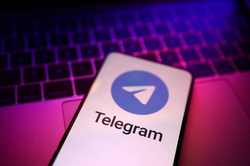 Telegram 多开教学：双开 App、手机分身、Web 多窗口与官方账号切换指南